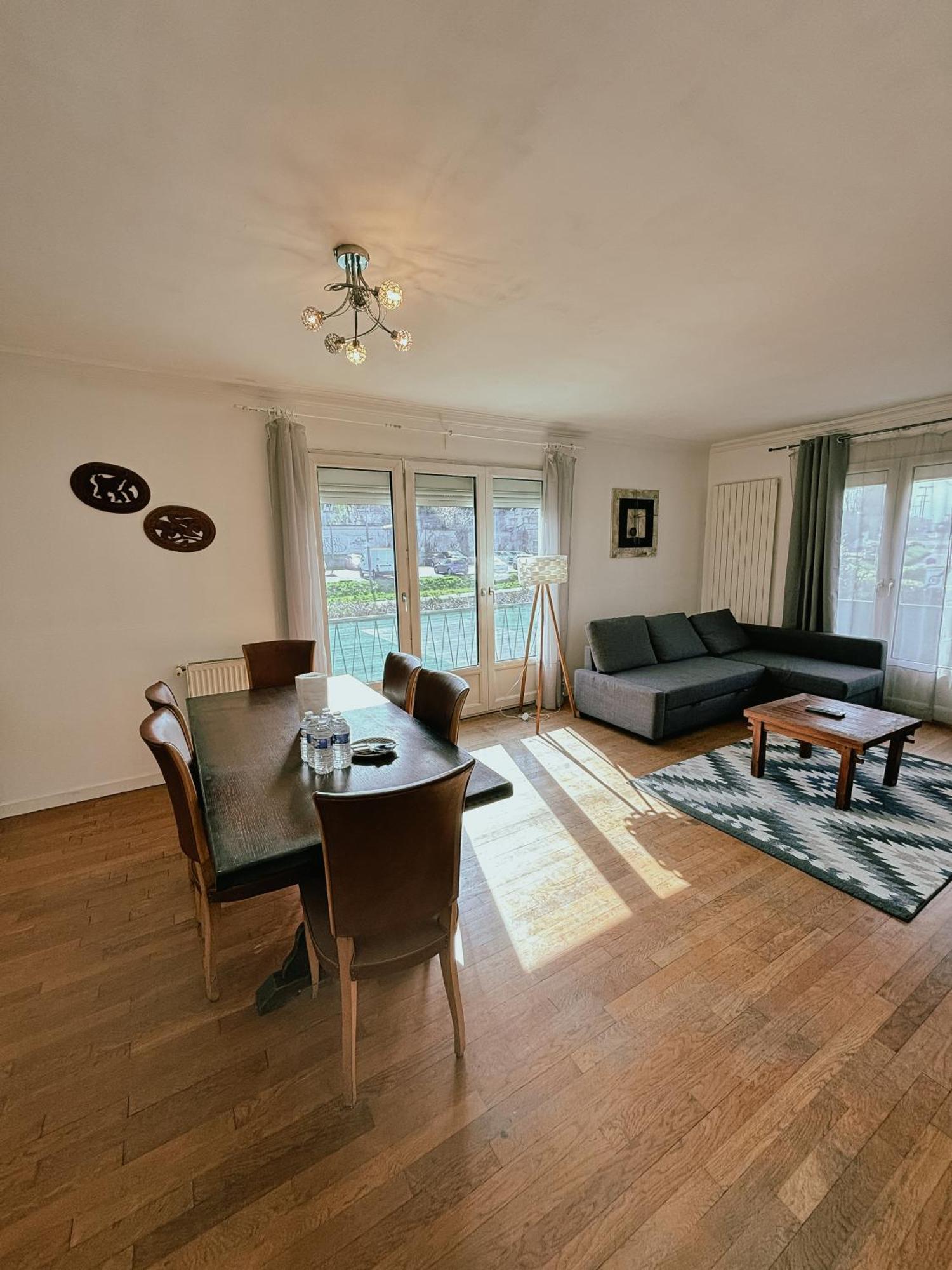 Duplex Avec Jardin - Proche Paris - Disneyland - Rer - Noisy-le-Grand Exterior foto